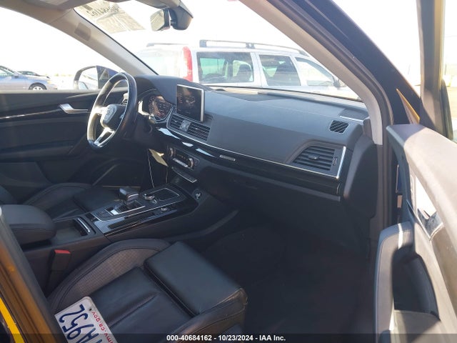 WA1BNAFY1J2158456 Audi Q5 2.0t Premium/2.0t Tech Premium