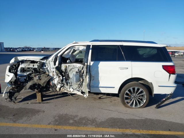 5LMJJ2LT2LEL00416 Lincoln Navigator Reserve