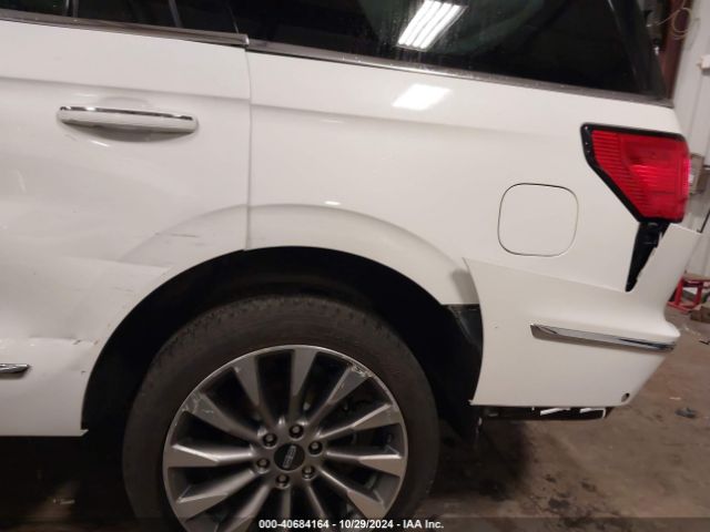 5LMJJ2LT2LEL00416 Lincoln Navigator Reserve
