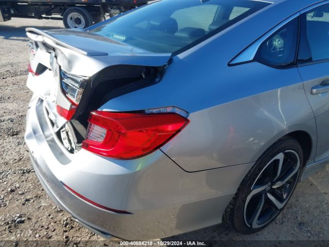 1HGCV1F36JA150715 Honda Accord Sport