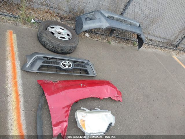 5TFNX4CN5EX031663 Toyota Tacoma
