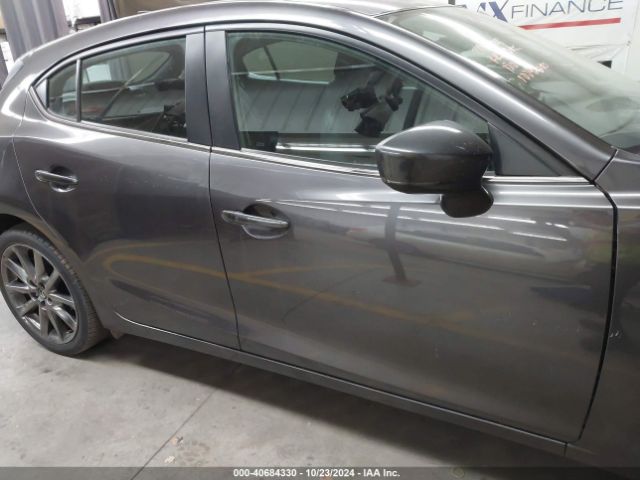 3MZBN1L31JM251501 Mazda Mazda3 Touring