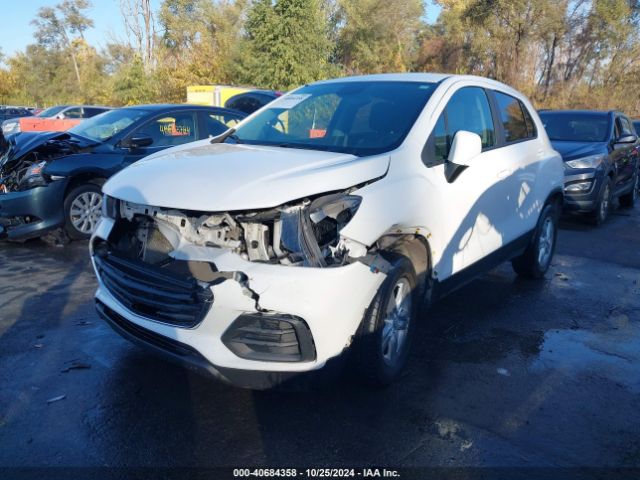 KL7CJNSB8LB090963 Chevrolet Trax Awd Ls