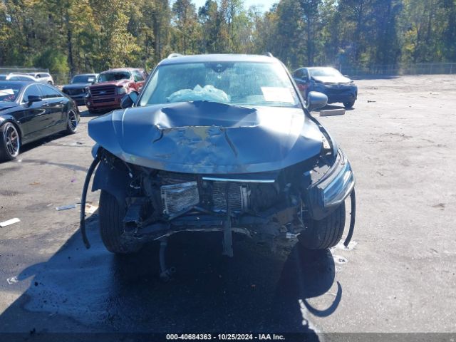 3VV3B7AX2NM153772 Volkswagen Tiguan 2.0t Se