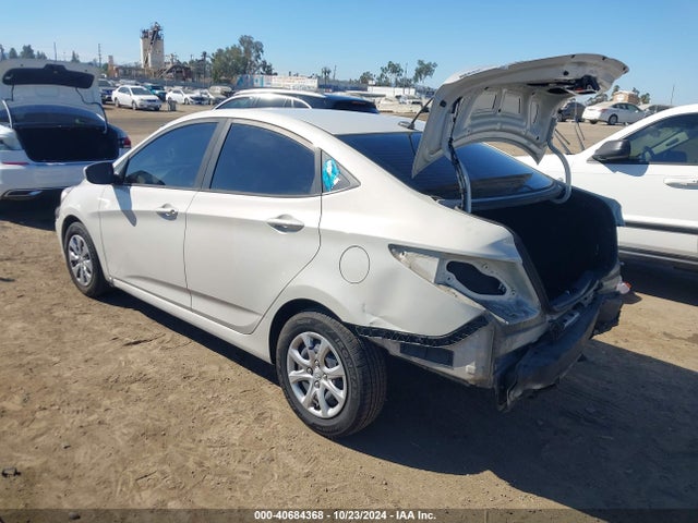 Hyundai ACCENT SE 2017 KMHCT4AE9HU205516 Image 3