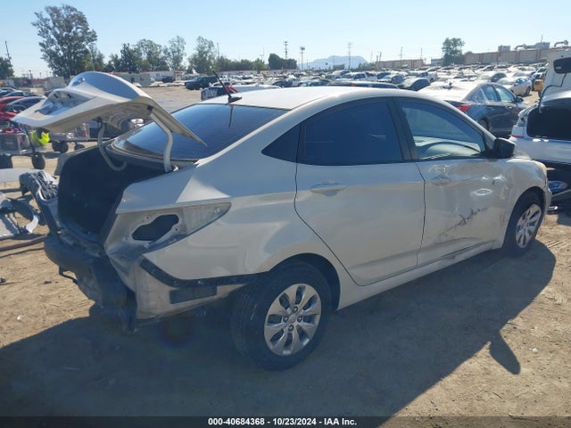 Hyundai ACCENT SE 2017 KMHCT4AE9HU205516 Image 4