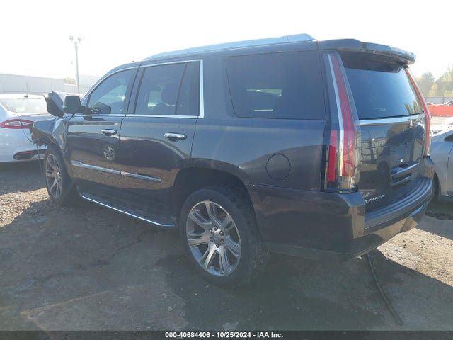 1GYS4BKJ7GR401348 Cadillac Escalade Luxury Collection