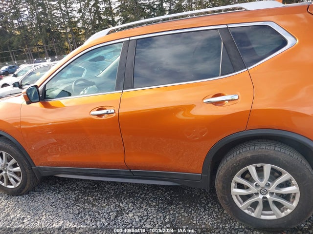 Nissan ROGUE SV 2018 5N1AT2MV9JC773543 Image 14