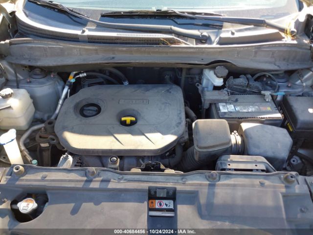 KM8JT3AF8FU108251 Hyundai TUCSON GLS