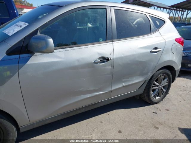 KM8JT3AF8FU108251 Hyundai TUCSON GLS