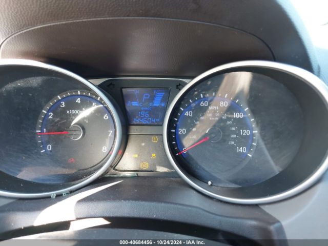 KM8JT3AF8FU108251 Hyundai TUCSON GLS