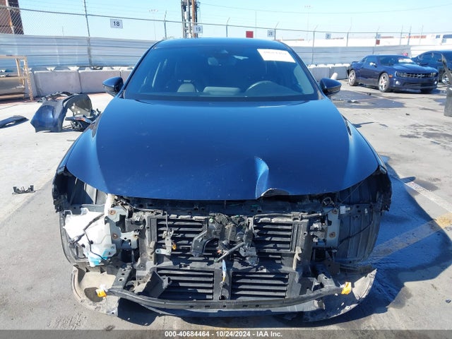 Mazda MAZDA3 2019 JM1BPAJM0K1119241 Image 13