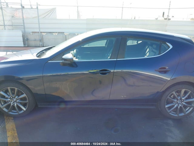 Mazda MAZDA3 2019 JM1BPAJM0K1119241 Image 15