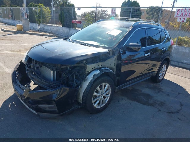 Nissan ROGUE SV 2017 5N1AT2MT2HC894715 Image 2