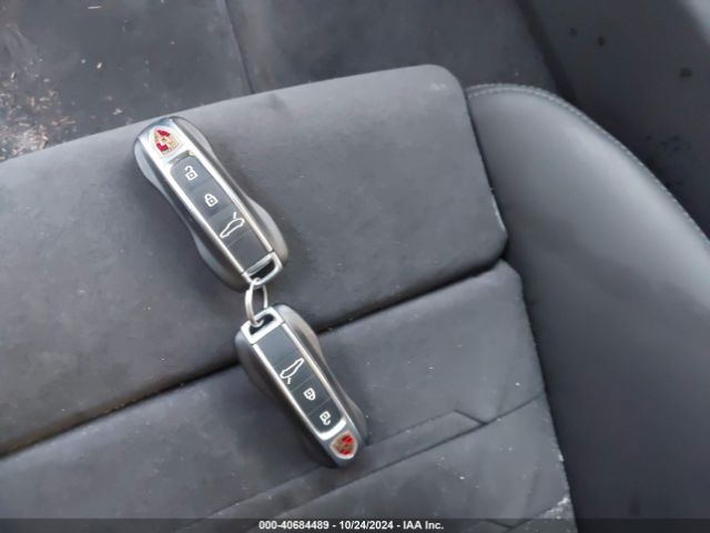 2022 PORSCHE PANAMERA WP0AG2A76NL135044 Photo 10