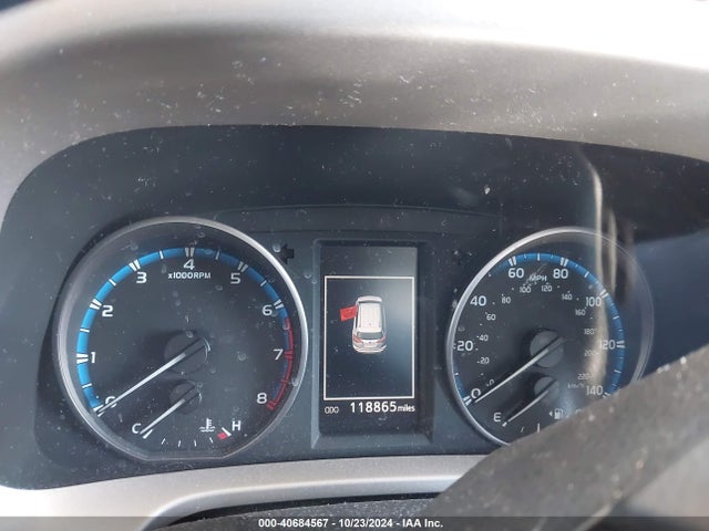 Toyota Rav4 Xle 2017 2T3WFREV3HW335195 Image 7
