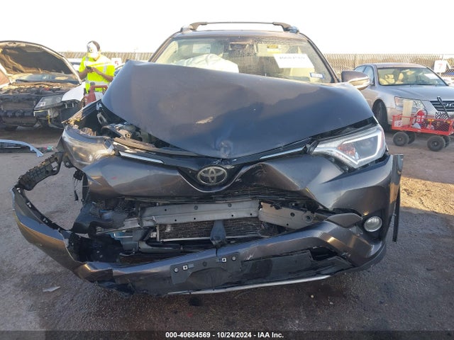 Toyota Rav4 Xle 2017 JTMWFREV8HJ706432 Image 12