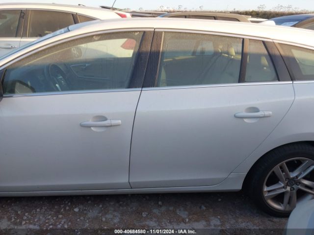 YV1612SD7F1204147 Volvo V60 T5 Platinum