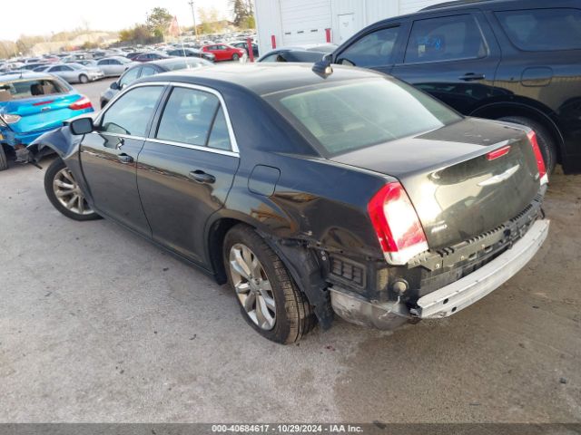 2C3CCARG4HH616693 Chrysler 300 Limited Awd