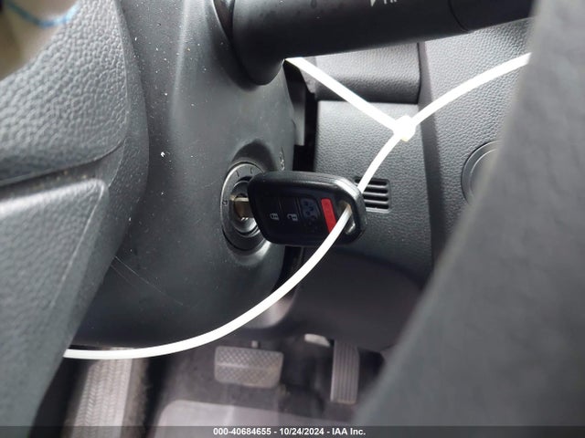 Honda FIT LX 2015 3HGGK5H5XFM786869 Image 11