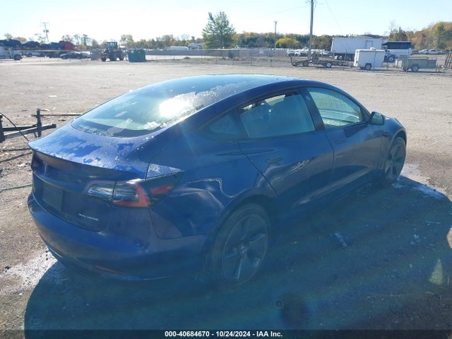 2022 TESLA MODEL 3 5YJ3E1EB7NF273413 Photo 3