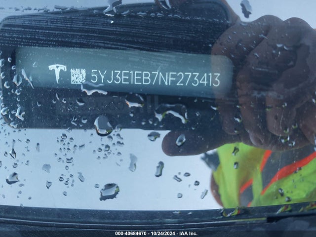 2022 TESLA MODEL 3 5YJ3E1EB7NF273413 Photo 8