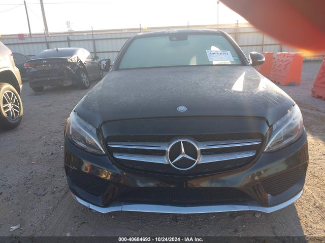 WDDWF4JB2HR242169 Mercedes-Benz C 300 Luxury/sport
