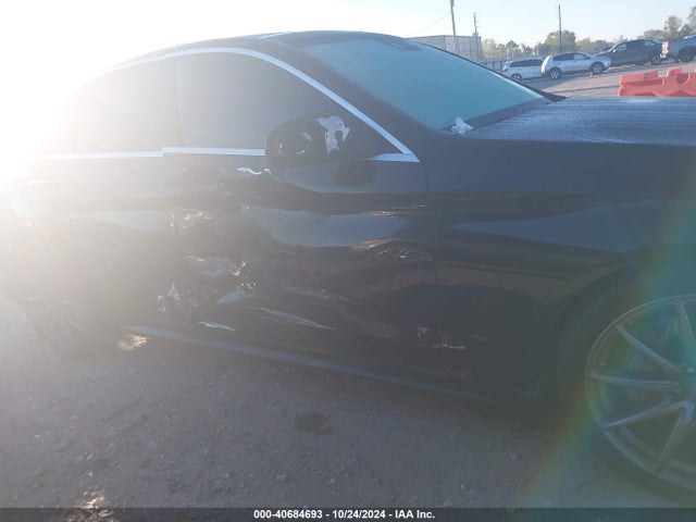 WDDWF4JB2HR242169 Mercedes-Benz C 300 Luxury/sport