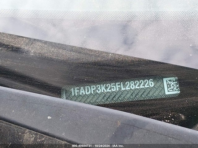 Ford FOCUS SE 2015 1FADP3K25FL282226 Image 9