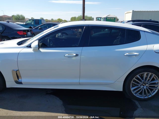 KIA Stinger 2018 KNAE15LA0J6034150 Image 14