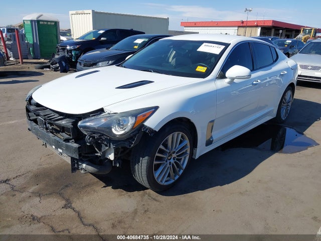 KIA Stinger 2018 KNAE15LA0J6034150 Image 2