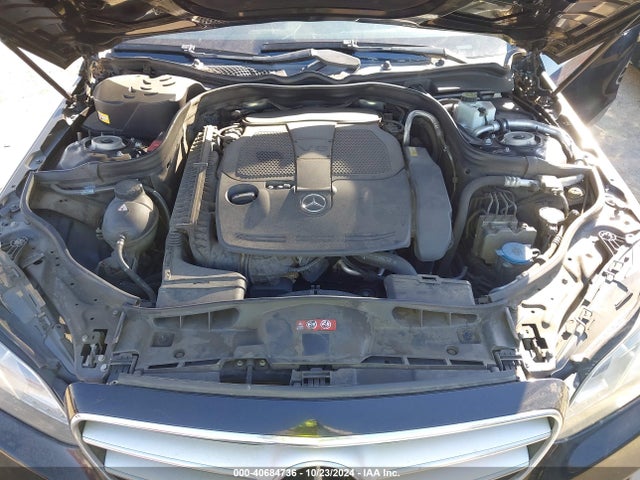 2014 Mercedes-benz E 350 მანქანა იყიდება აუქციონზე, vin: WDDHF5KB6EA815422, აუქციონის ნომერი: 40684736