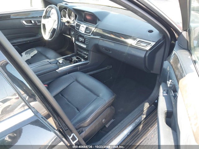 2014 Mercedes-benz E 350 მანქანა იყიდება აუქციონზე, vin: WDDHF5KB6EA815422, აუქციონის ნომერი: 40684736