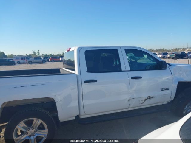 3GCUKPEC6JG412797 Chevrolet Silverado 1500 Custom