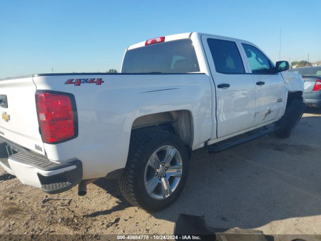 3GCUKPEC6JG412797 Chevrolet Silverado 1500 Custom