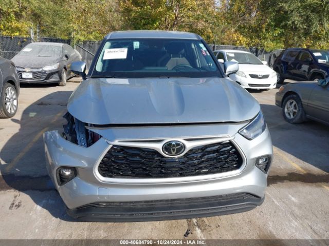 5TDKDRBH0RS533500 Toyota Highlander Le