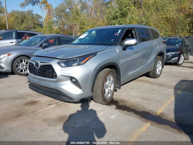 5TDKDRBH0RS533500 Toyota Highlander Le