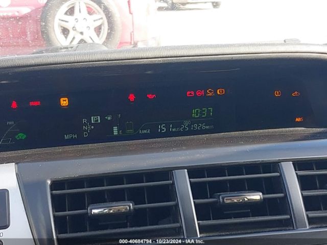 JTDZN3EU0E3313500 Toyota Prius V Three