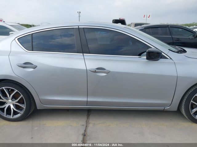 19UDE2F71MA002456 Acura Ilx Premium Package/technology Package