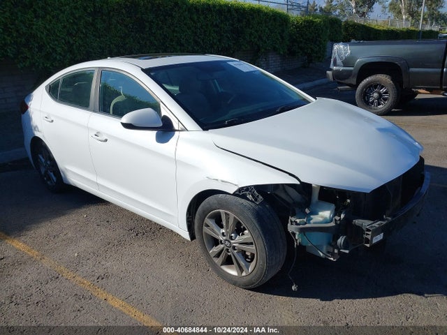 Hyundai Elantra Value Edition 2018 5NPD84LF4JH372219 Image 1