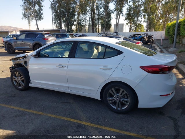 Hyundai Elantra Value Edition 2018 5NPD84LF4JH372219 Image 15