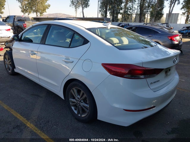 Hyundai Elantra Value Edition 2018 5NPD84LF4JH372219 Image 3
