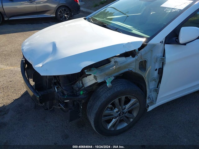 Hyundai Elantra Value Edition 2018 5NPD84LF4JH372219 Image 6