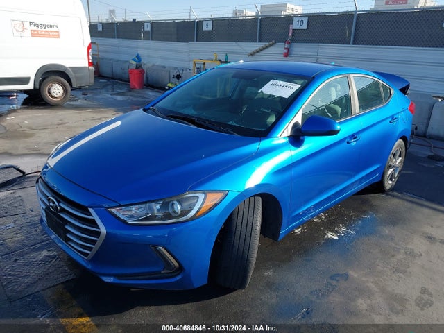 Hyundai ELANTRA SE 2017 5NPD84LF3HH053968 Image 2