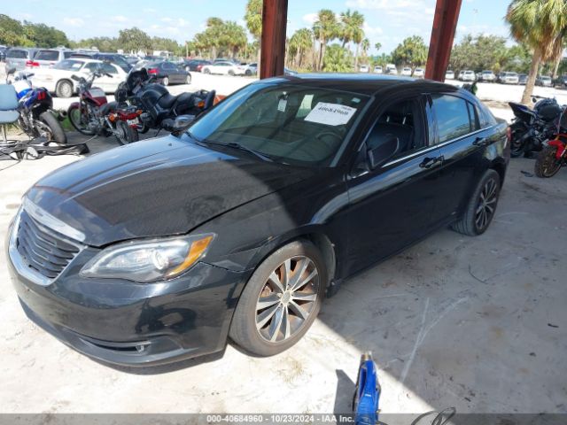 2013 CHRYSLER 200 1C3CCBCG6DN504378 Photo 1