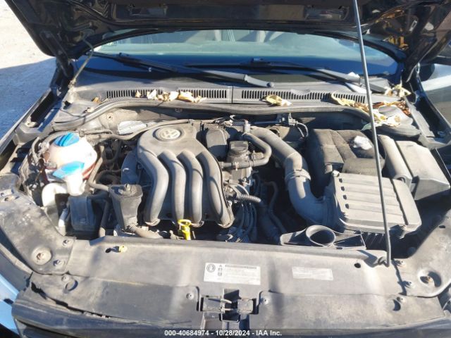3VW1K7AJ3EM429312 Volkswagen Jetta 2.0l S