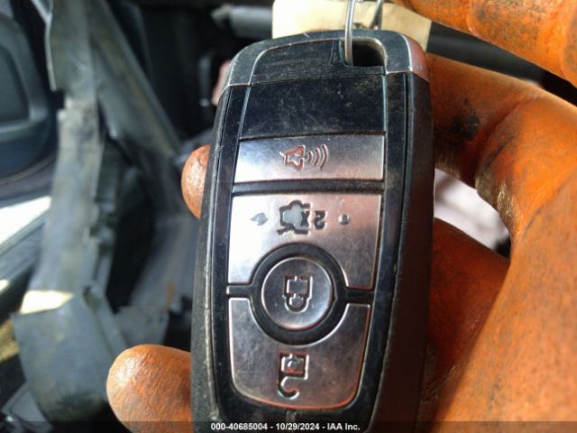 3FA6P0UU3JR271368 Ford Fusion Hybrid S