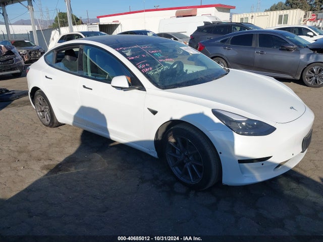 2022 TESLA MODEL 3 5YJ3E1EA4NF104389 Photo 0