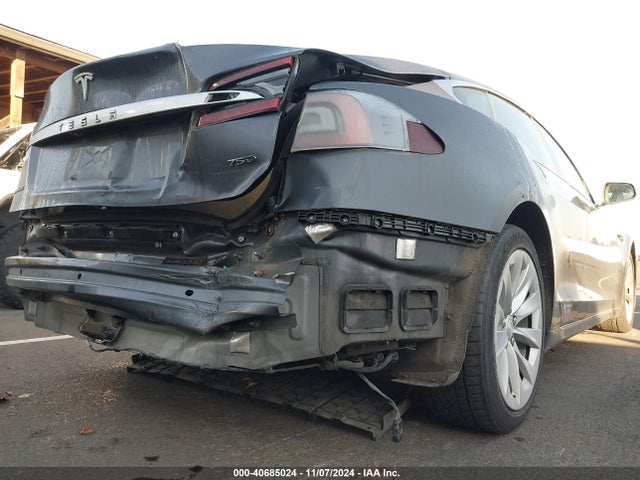 2017 TESLA MODEL S 5YJSA1E29HF180372 Photo 5