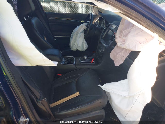 2C3CCAEG6GH207227 Chrysler 300C
